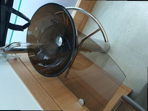 대전 동구 하수구막힘 물이 빠지지 않아 욕실 바닥에 고인 물과 배수구 주변 상태